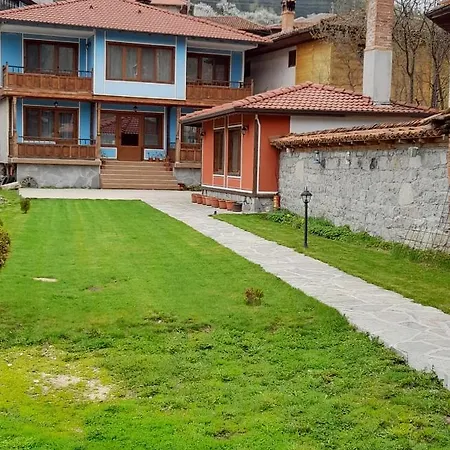 게스트하우스 къща ради