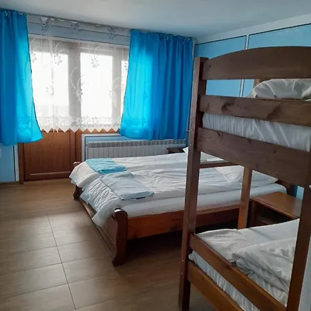 Konukevi къща ради *