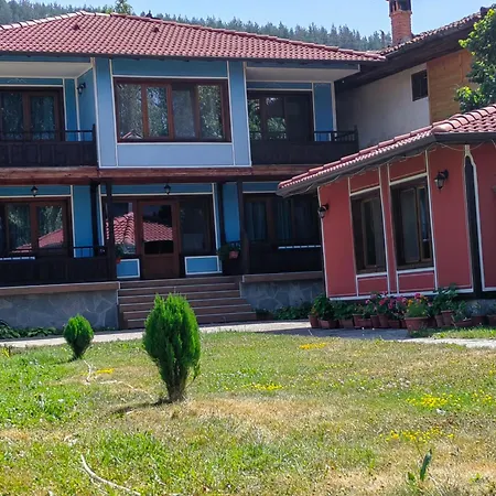 къща ради * 코프리브시티차